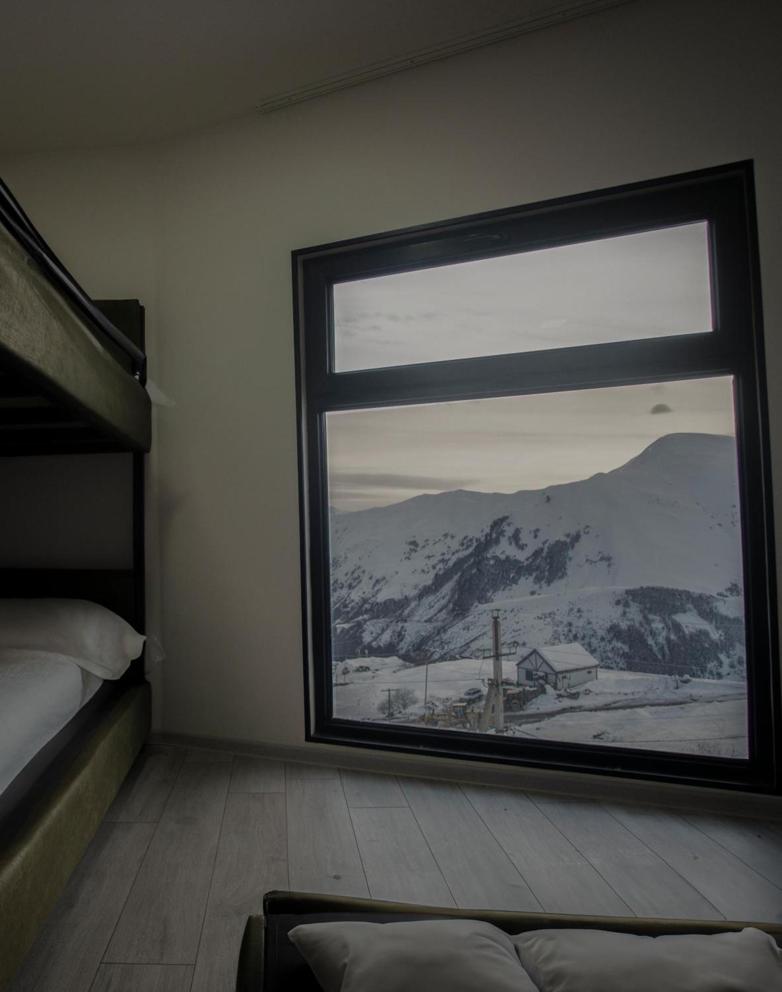 The Hills Hostel Gudauri Exterior photo
